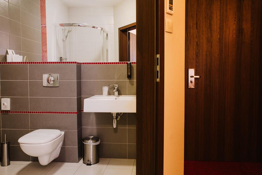 Hotel Maly Rzym Sandomierz Esterno foto