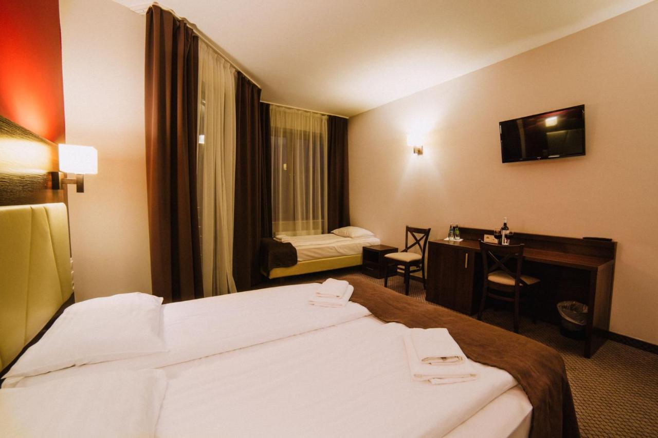 Hotel Maly Rzym Sandomierz Esterno foto